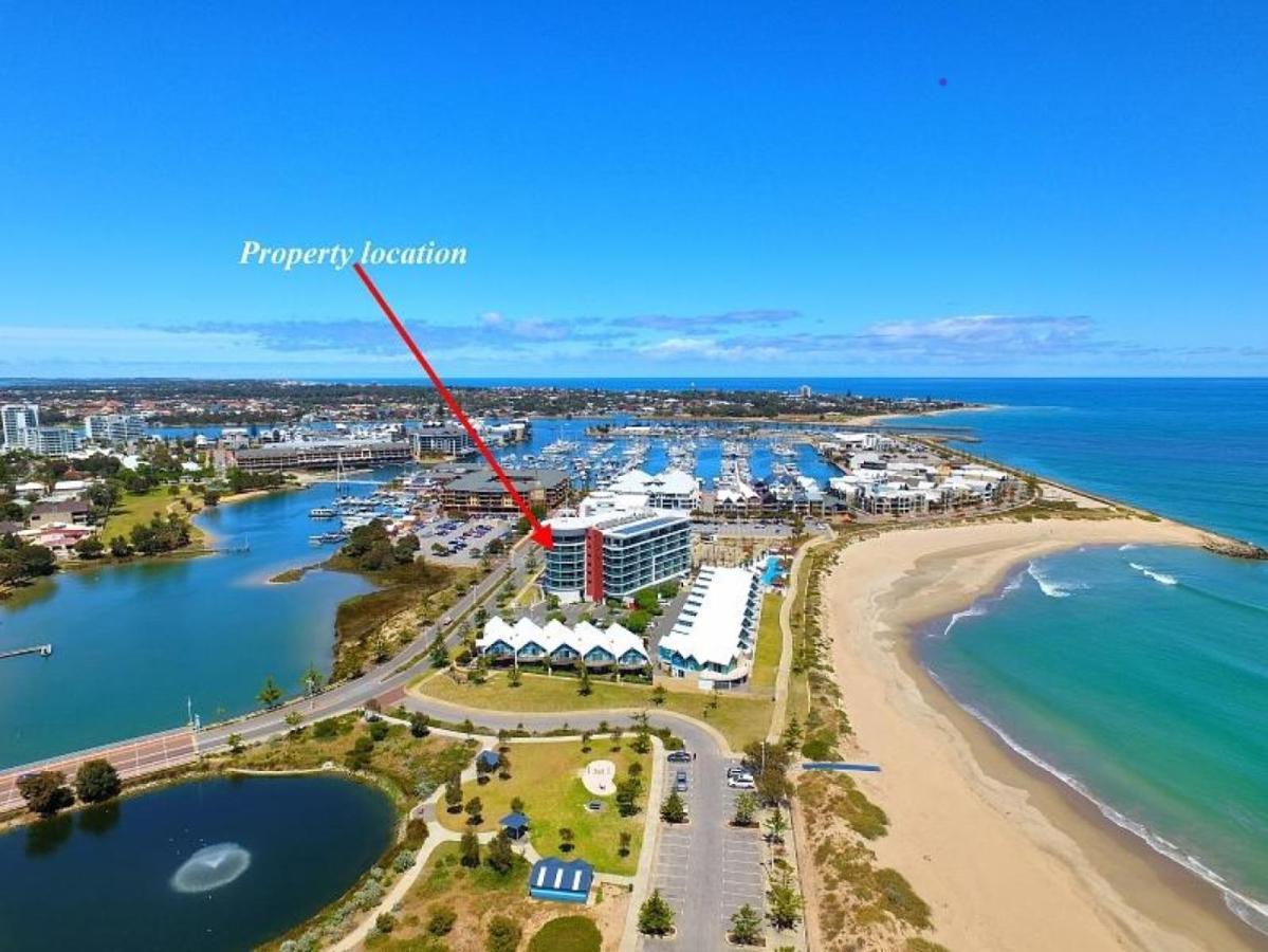 A 406 Fantastic Ocean Beach And Marina View Apt - Mandurah Exteriör bild