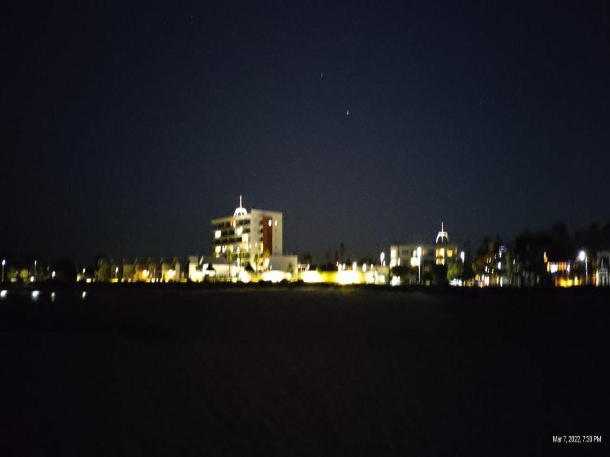 A 406 Fantastic Ocean Beach And Marina View Apt - Mandurah Exteriör bild