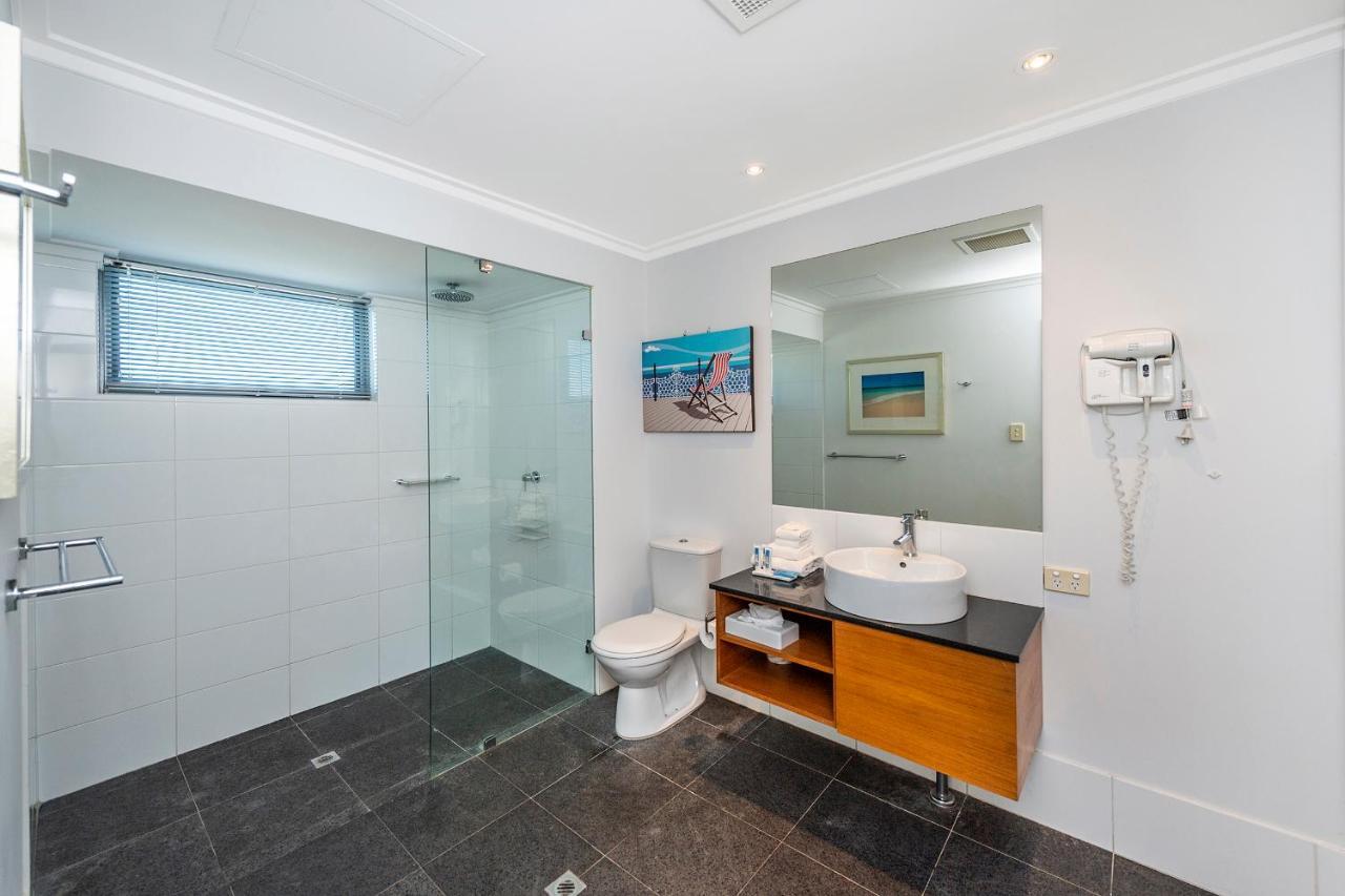 A 406 Fantastic Ocean Beach And Marina View Apt - Mandurah Exteriör bild