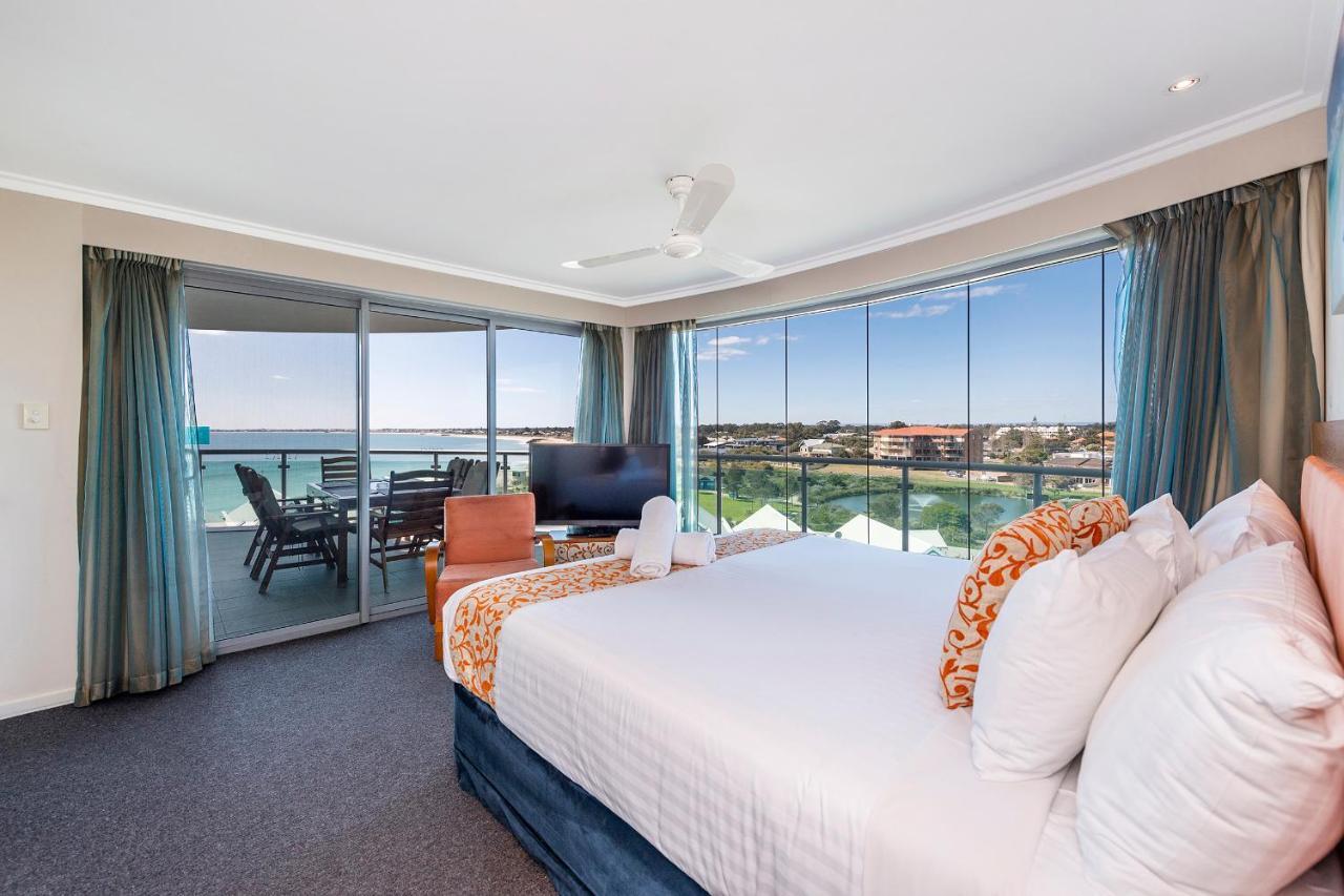 A 406 Fantastic Ocean Beach And Marina View Apt - Mandurah Exteriör bild